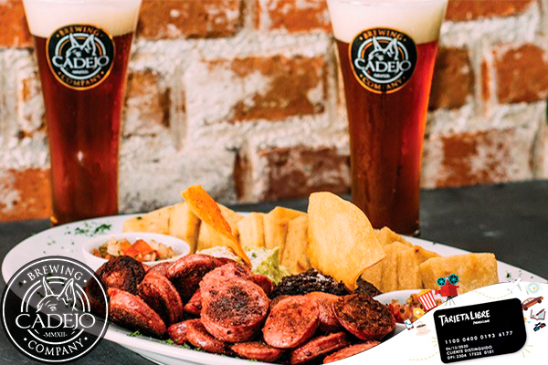 ¿Preparado para reunirte con tus amigos hoy por la noche? 

Disfruta con tu #tarjetalibre de 30 alitas + pichel de bebida por Q232.00 
ó Choricero + 2 cervezas de 12 onz. por Q.174.00 😋
únicamente en <a href="/CervezaCadejo/">Cadejo Brewing Company</a> 😉