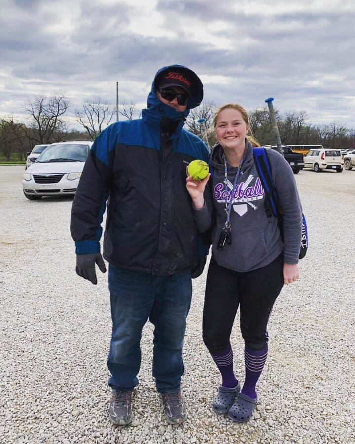GriggsKarson's tweet photo. 3rd home run of the high school season!!! Ready for #4!! @GriggsBert3 https://t.co/Nylf2VbovX