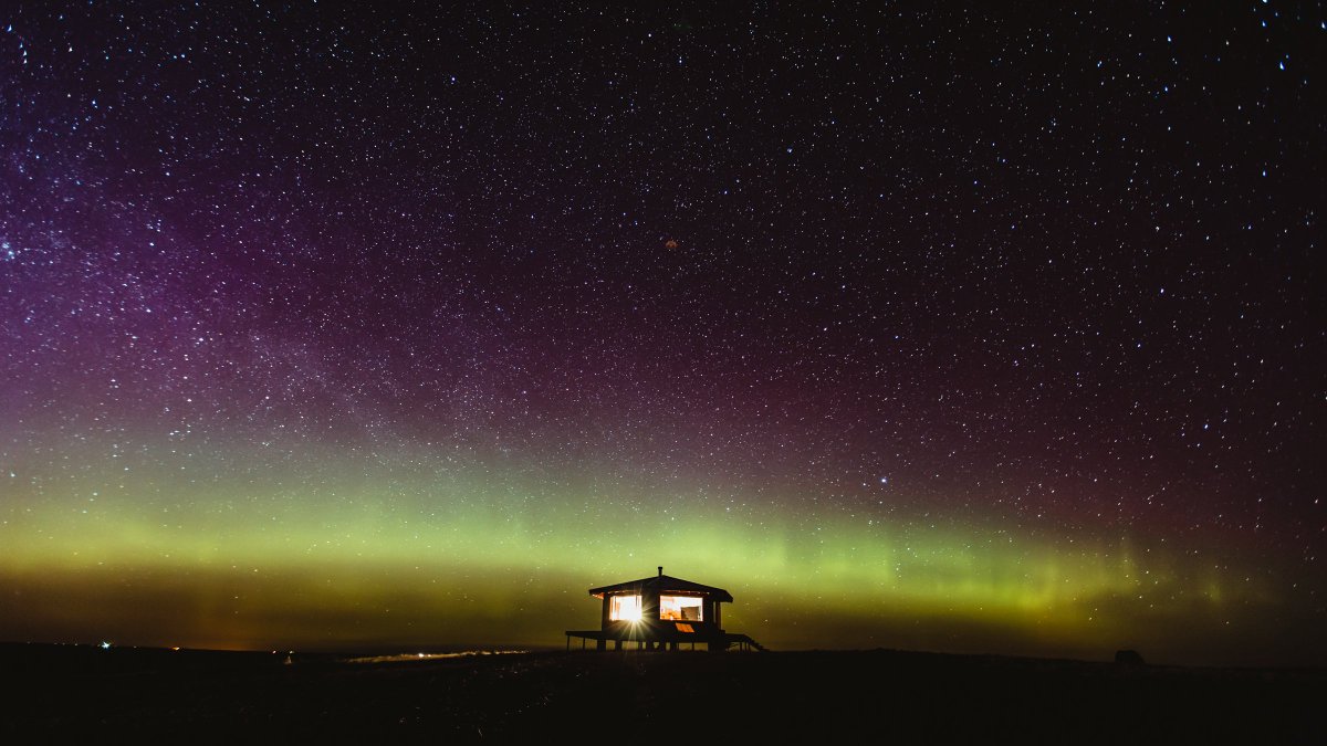 ChrisCauble's tweet photo. Northern Lights over Montana https://t.co/bKTR1N9FJe