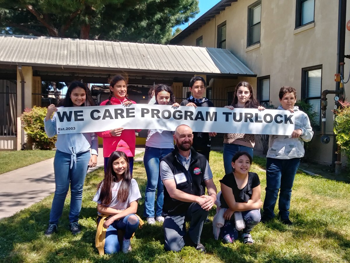 ScienceInOurCo1's tweet photo. The Dutcher Middle School students and STEM Ambassadors successfully completed the Solar Suitcase project at the We Care Homeless Shelter in Turlock and were able to bring light to those in need. #stanstate #stanservicelearning #TUSD #Dutcher_TUSD #CSUSTEMVISTA https://t.co/FRmAi5XcoC