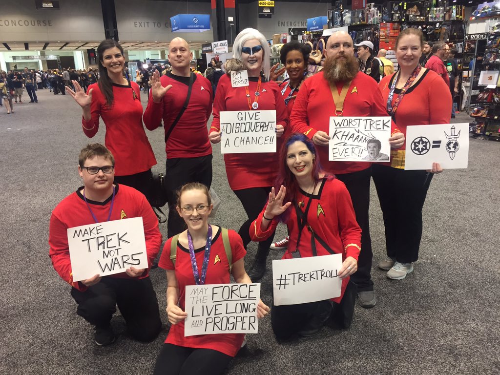 SciFiPubcast's tweet photo. Oh look. #StarTrek people at #StarWarCelebration #SWCC.

Where’s @Randal_Graham? Or @keriblackfire42?

#TrekTroll https://t.co/n3Fo8iE3e5