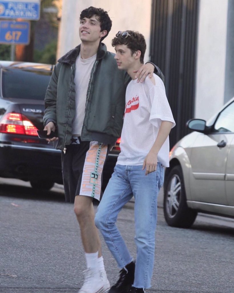 Viktor Arakia 🌈 on X: “Troye Sivan’s boyfriend is like a regular