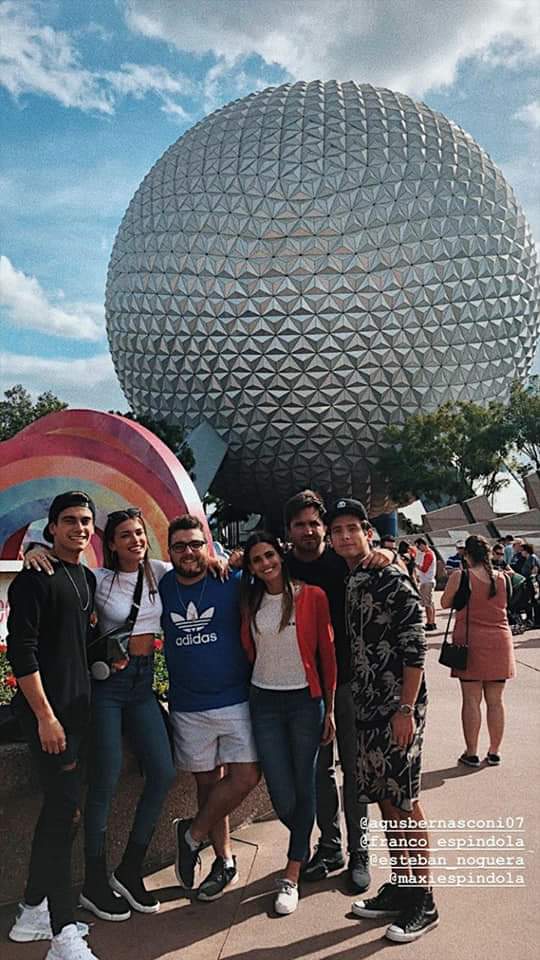 Aggussagazanni's tweet photo. Te amo @_AguBernasconi https://t.co/u2gKcXA6Q2