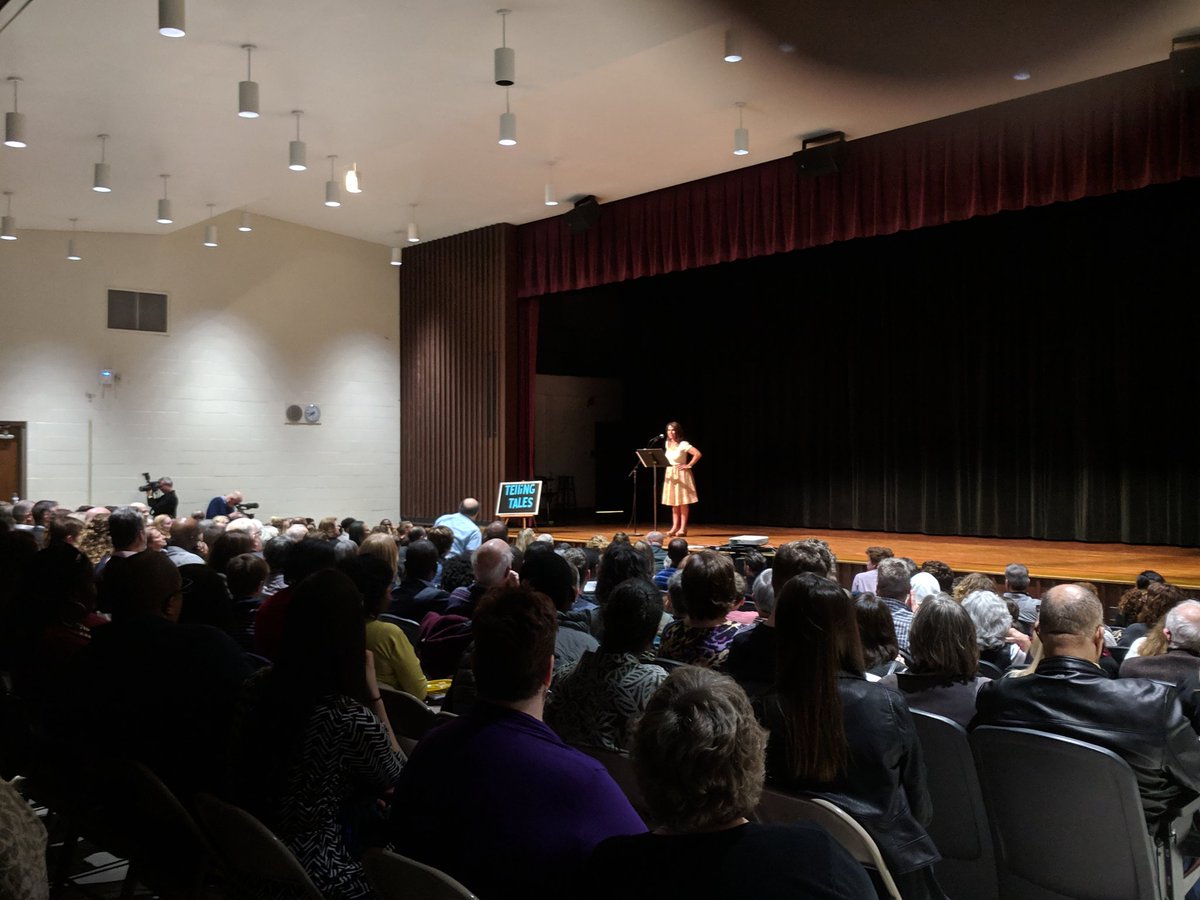 SRP_Michigan's tweet photo. Packed house at @A2Scarlett for SAC's annual Telling Tales! We are so grateful to support this work and partner with SAC as advocates. #edchat #welovestudents https://t.co/BfFoaxzOCa
