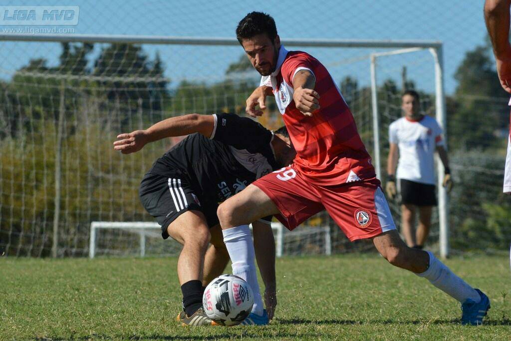 Vladi_VRFC's tweet photo. 🏆 Apertura 📆 Fecha 5

#Vladimir 1 - #Mazas 4
⚽ Manuel Fosalba

El una mala tarde del equipo, donde no se encontraba el fútbol, nos toco ver la segunda derrota del campeonato, prontos para el próximo partido, la frente siempre en alto.

#VamosElVladi 🇦🇹
#SocioVladimir 🇦🇹 https://t.co/uHqPI5lz9a