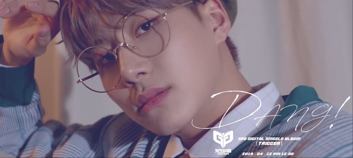 GreatSUBTH's tweet photo. Greatguys( #멋진녀석들 )-DANG!( #댕! ) teaser 백결
https://t.co/Zr1zyqSK74

#백결 #GREATGUYS #DANG #TRIGGER #컴백 #4월12일 https://t.co/2QTMm4Q98M