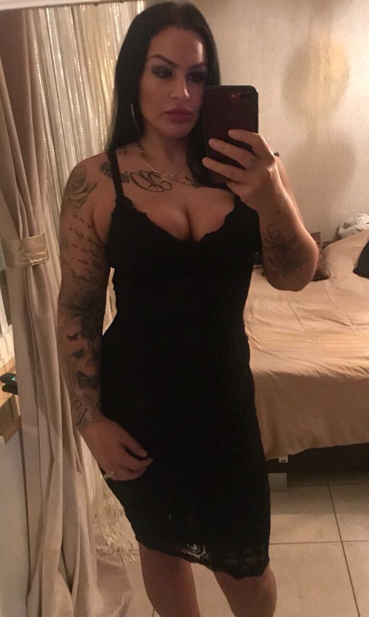 EvaMilf37's tweet photo. This is my mom she is 37 and we have a ongoing sexual relationship #incest #incestson #incestmom #mom https://t.co/TP8Akc103C