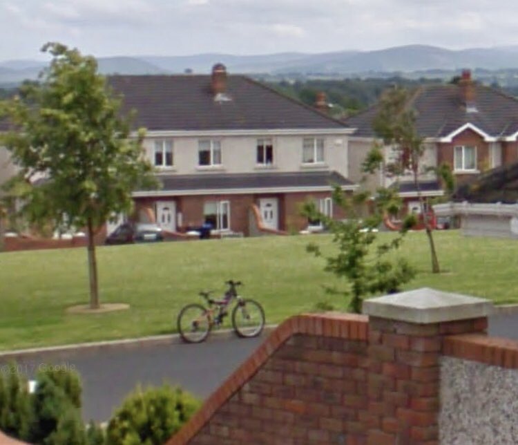 COReillyLabour's tweet photo. Canvassing in #Kilcullen Naas Rd & Laurel Park, great reception..people craving choice in #LE19 continue to hear shocking personal stories about how our healthcare system is failing all of us, from cradle to grave @NewbridgeLabour @kildarelabour @labour @labouryouth @labourwomen https://t.co/tOBUvBtM5c
