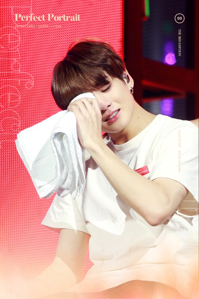 bangtanstore13's tweet photo. [🇮🇩INA GO] 'PERFECT PORTRAIT' 3RD PHOTOBOOK For JungKook 23rd Birthday
➖by @madein1997_jk 

💰 Rp 870.000 (✔EMS ✔TAX)
📅 28 Mei 2019
📌 https://t.co/LKCnA9RSav https://t.co/5hebtonaEz