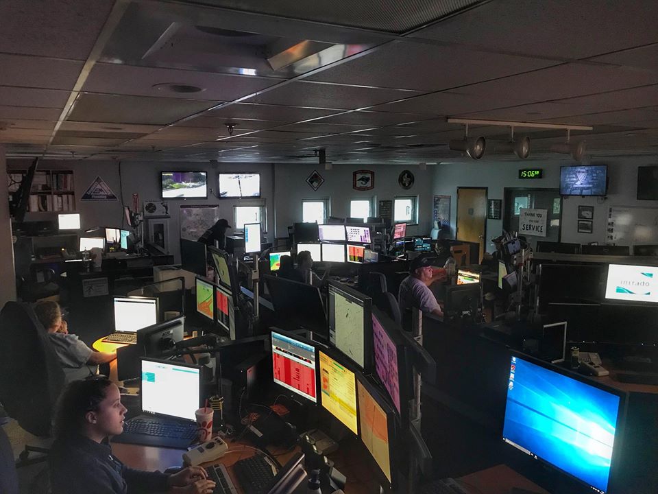 CFD_Alarm's tweet photo. If you call 911, we need to know your address &amp; then your emergency. From there we can #SendTheSwarm. All other information (name, number, details) is cake! BTW in 2018 we dispatched help in less than 1 minute, 97.94% of the time. That's fast! #FirstDueEverywhere #CFDpride #NPSTW https://t.co/ZbL6m1xvhq