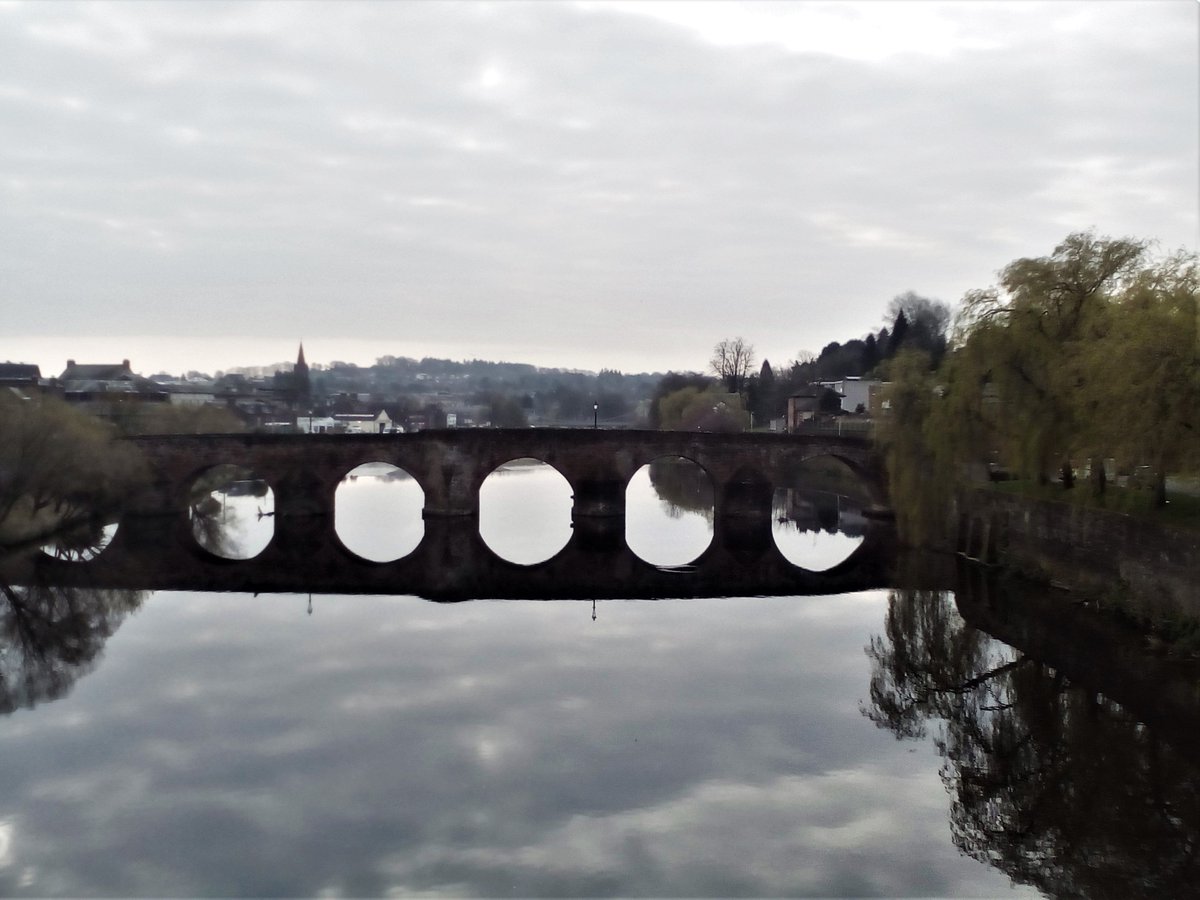 DumfriesOxfam's tweet photo. The view on my walk to work π #dumfries #devorgilla #nith #spring
- Rory https://t.co/mxgiHgPiYr
