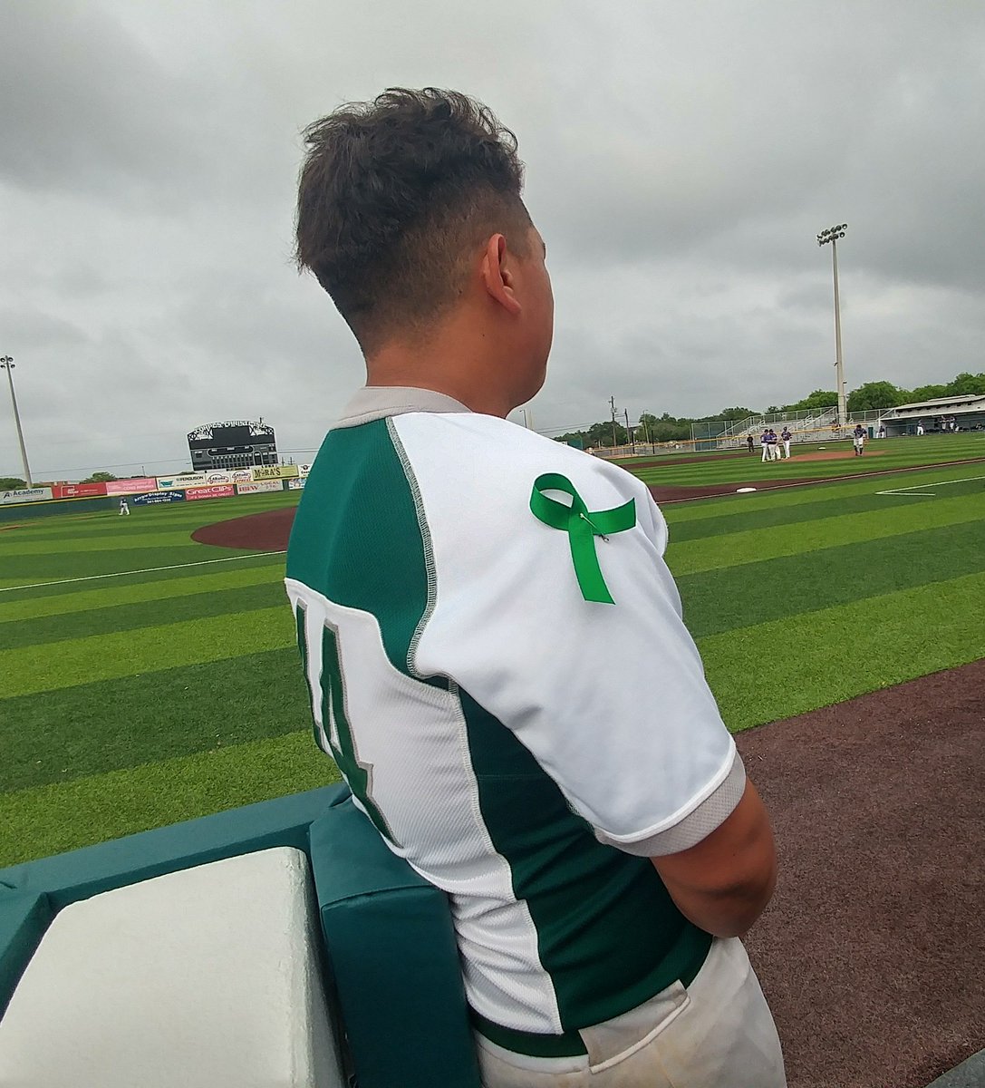 More than just a game...Much more than just about wins and losses. 

RIP 2019 King Mustang Je'Sani. 

#KingFAMILY
#ourKINGdom
#4JeSani