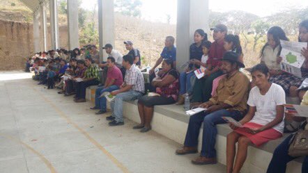 La semana pasada presentamos resultados del Estudio de Caso “Desigualdad, Extractivismo y Desarrollo” en varias comunidades de Casillas, donde participamos en las asambleas comunitarias de Cacalotepeque, Plan Grande, Tapalapa, Volcancito y Las Guacamayas. #Minería