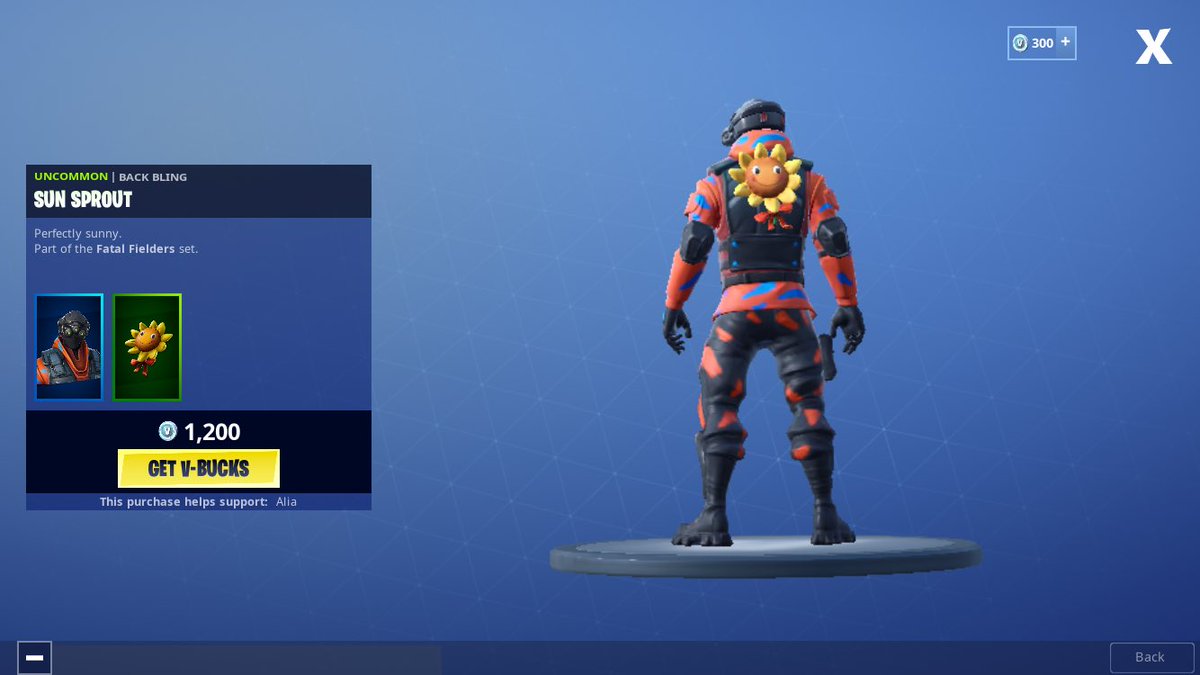 NoxiousTtv's tweet photo. Is it just me that has this glitch... #fortnite #fortniteglitches https://t.co/pwcaac6akS