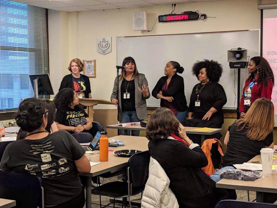 womensmarch's tweet photo. .@womensmarchIL welcoming organizers from all over the country to Chicago! #WMConvening https://t.co/SjX4qcWILC