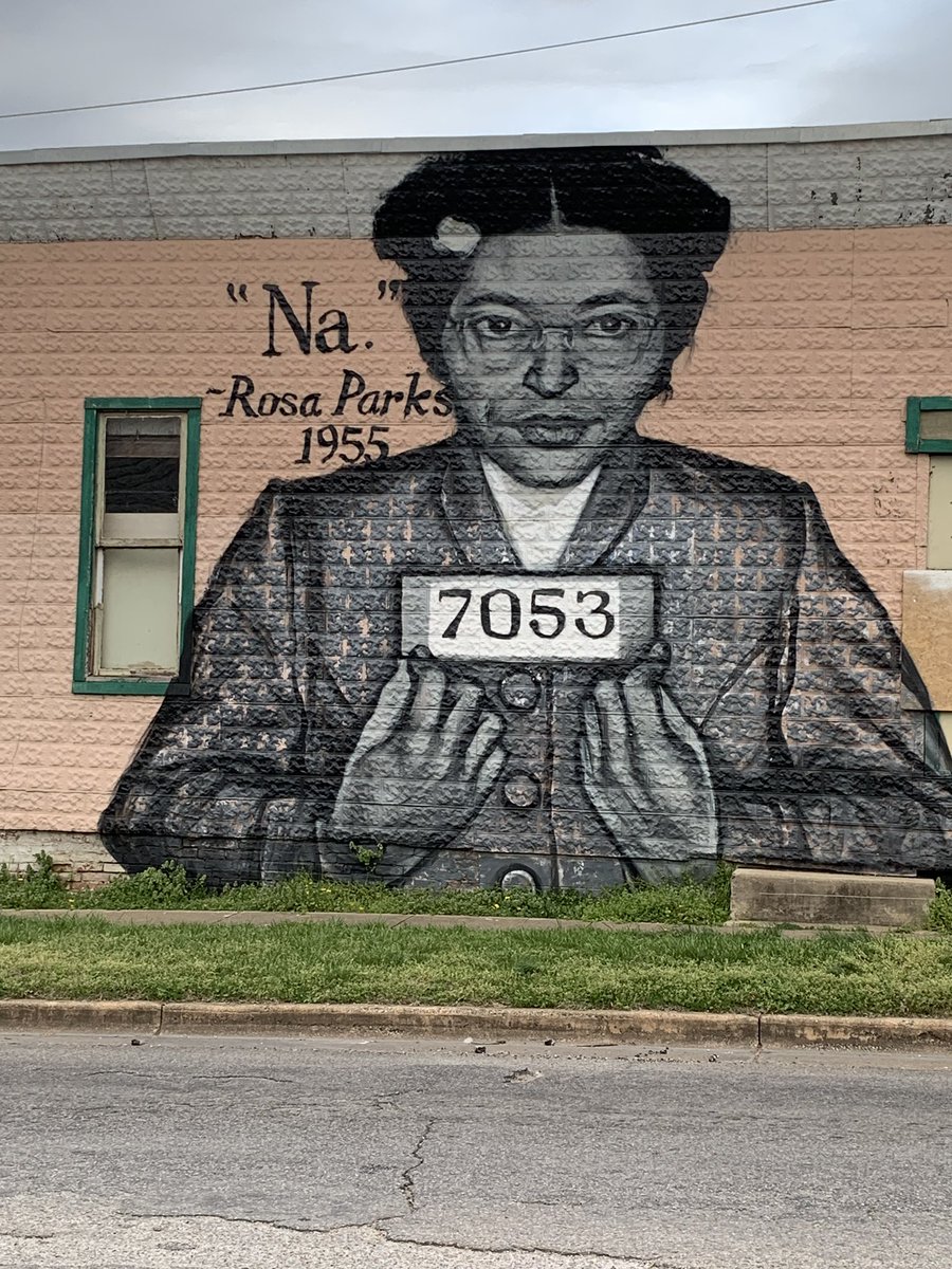 GuntherEagmm's tweet photo. Downtown Rogers, Arkansas 🔥 https://t.co/5gmMbyKnFw