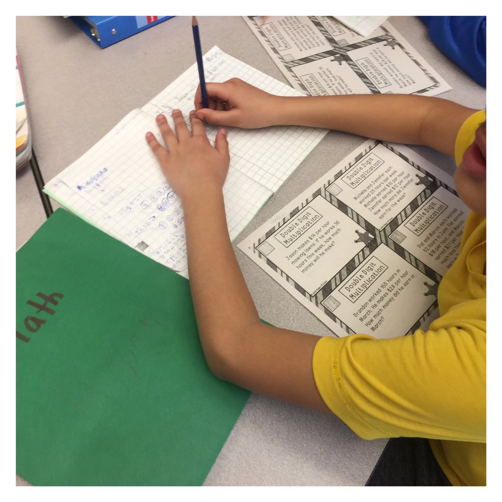 dtsolos's tweet image. Gr. 4 ss @FinchPublic collaboratively develop understanding of multiplication word problems while sharpening their foundational math skills at the same time. #mathchat #differentsolutions #sharingideas #application