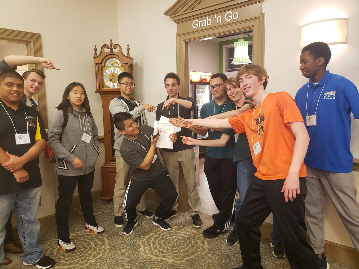 CassedyCarlton's tweet image. #2019rwdc #rwdc2019team1