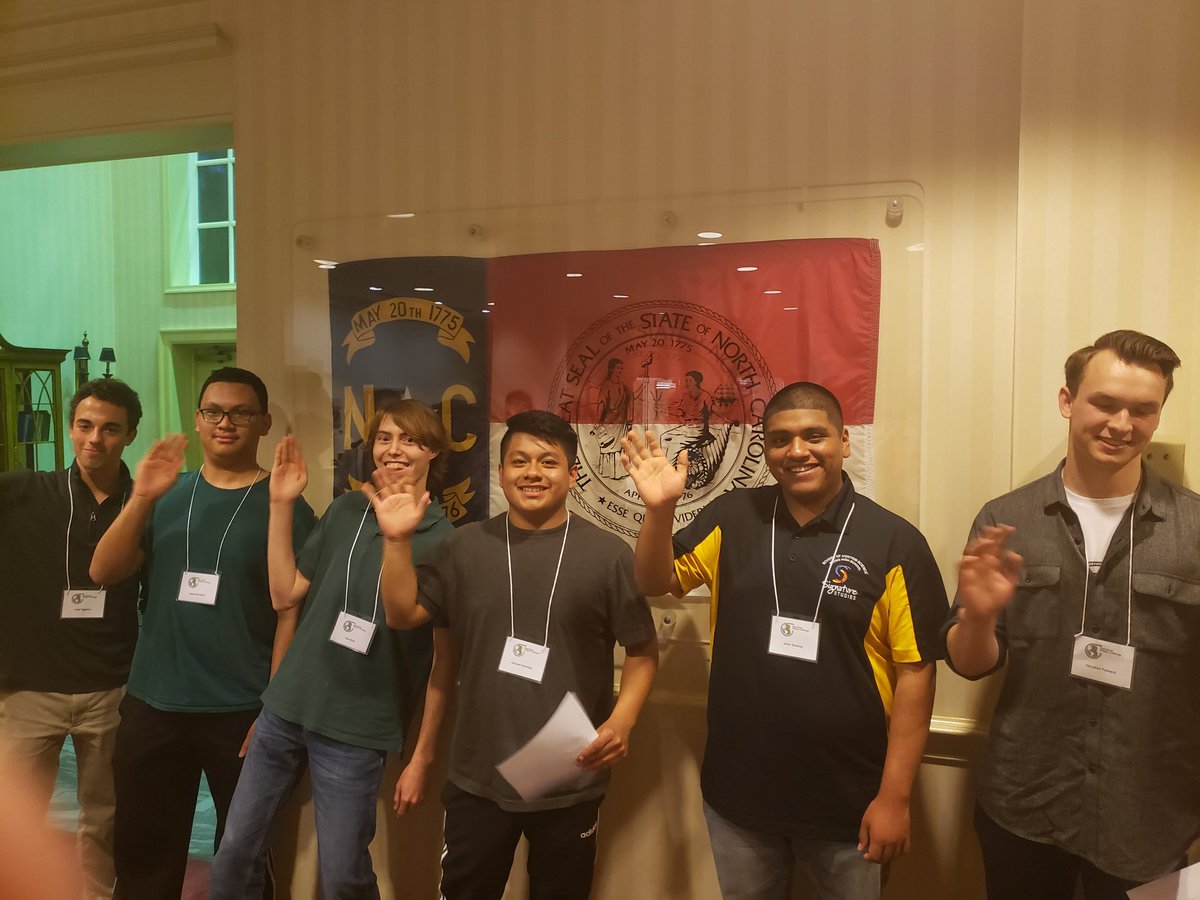 CassedyCarlton's tweet image. #2019rwdc #rwdc2019team1