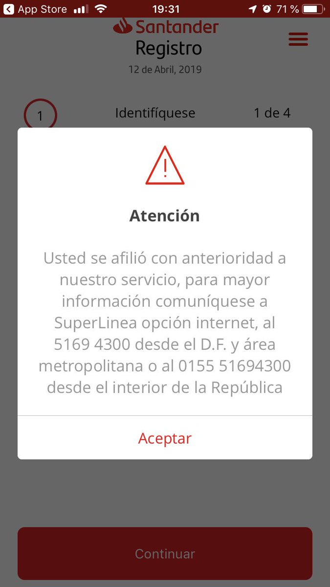 Pues <a href="/SantanderMx/">Santander México</a> con #santandermovil me la vuelve a hacer.  Dos días sin poder usar la app y no saben por qué. Ni actualizando ni desinstalando sirve.