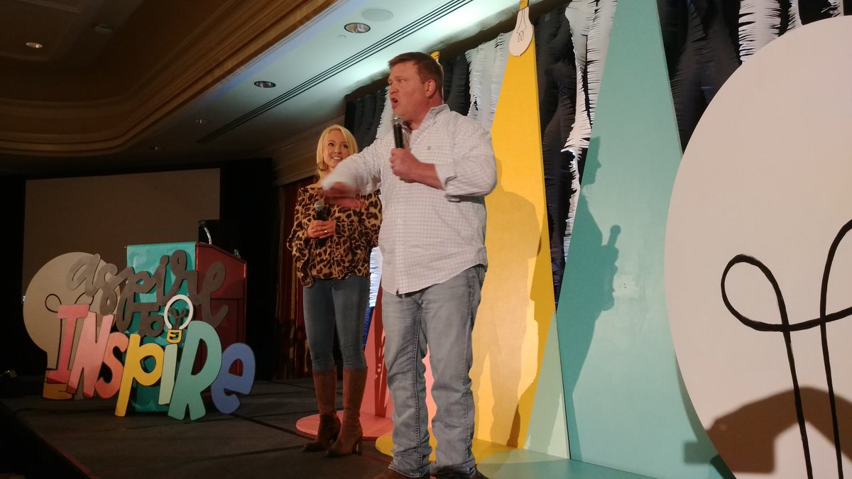 mcleanentertain's tweet photo. "Be you, people crave genuine and original." @boise_boys at #SnapConf
#BoiseBoys #snap #snapconf19 #snap19 https://t.co/Cc5Gll0tS0