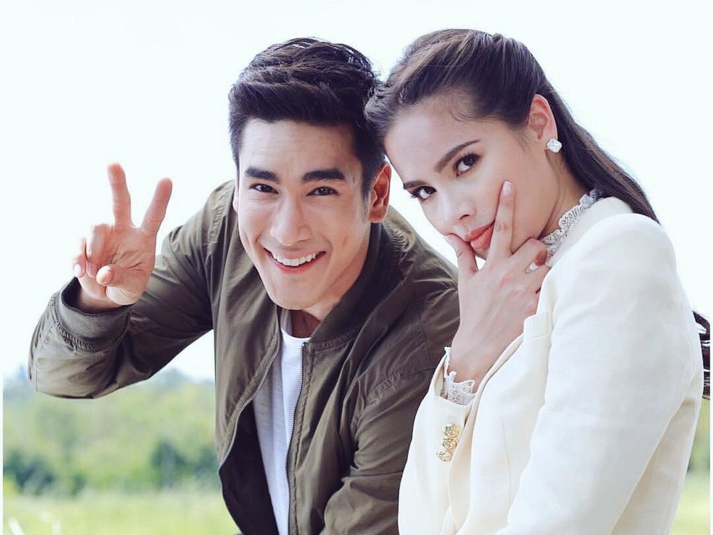 Надич кугимия и яя урассая. Яя урассая спербунд и барри лакорны. Принцесса лакорн таиланд 2018. Предназначенные судьбой дорама. Лакорн предназначенные.