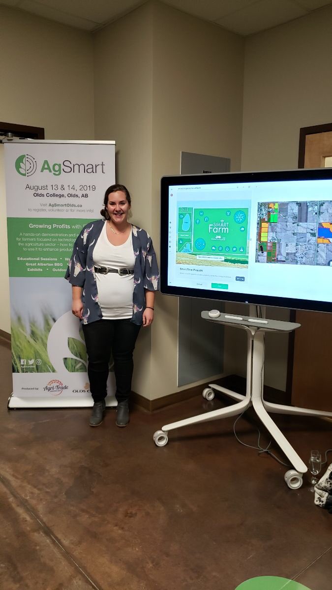 AgSmartOlds's tweet photo. We are glad to be a part of #HomesteadFeast at @OldsCollege this evening, celebrating #AgTech, the #OCsmartFarm and the agricultural community! #OCHF #AgSmart https://t.co/Yq5MVZ38jo