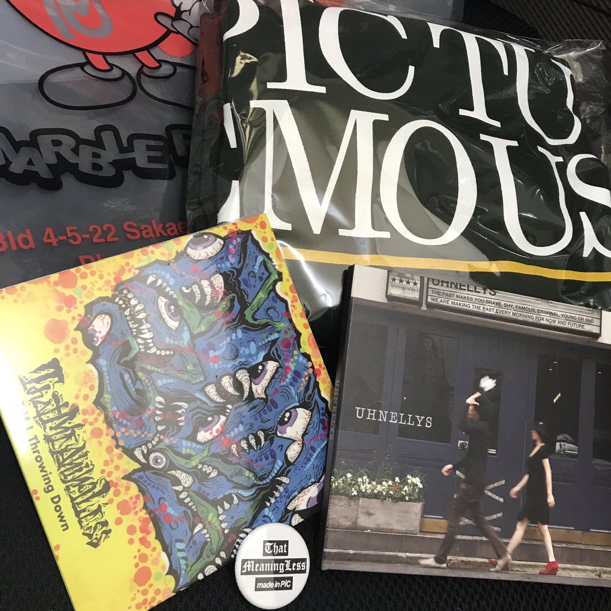 helix_makoto's tweet photo. マーブルレコードでかかっとってこれなんすか？ってゲットしたUHNELLYSのCDがめっちゃ良い🙌久々にこの流れで知らない音源買ったけど、こういう出会いがあるのもレコード屋さんで買い物する醍醐味やなー🎧
#marblerecords 
#uhnellys 
#thatmeaningless 
#picturemouse https://t.co/vM0hWvd0BY
