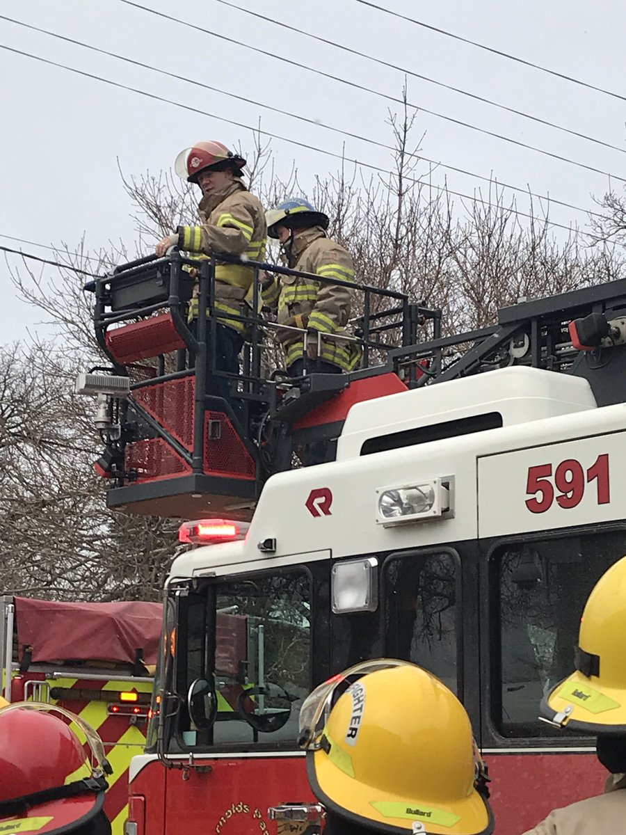 rcunningham78's tweet photo. This was a pretty high High Five Friday @OkobojiMS.  Certainly one  @downing413 and I won’t forget. Thanks Okoboji/AP Fire Department for helping us welcome our students  to school today! #PioneeringPathways https://t.co/ELVRHn3ddK