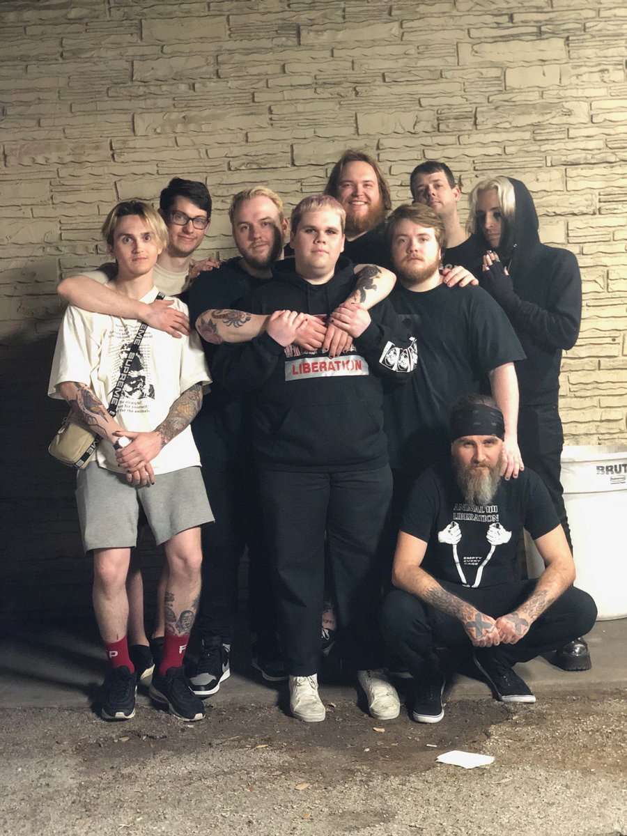 Last night was our last night with Safe and Sound. Gonna miss watching them do horrible things to each other via the odds every night. If you're out west, go catch them on their last few shows on their way home.
