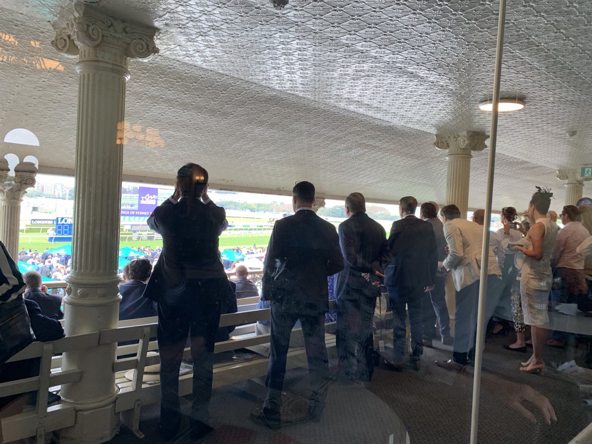 thehuxman's tweet photo. Arrived at 7:45 this morning, lined up. Secure a good table and as soon as the race starts. Blocked. The staff can’t clear people away fast enough. Why isn’t a rope put across 2 mins before jump @atc_races ?? https://t.co/llpHWPUTRr