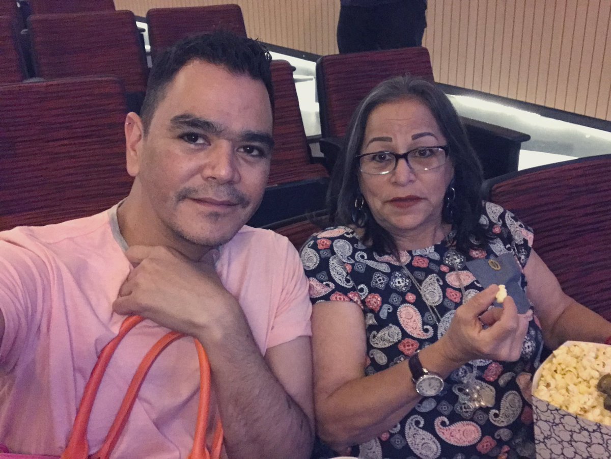 charly_bacca's tweet photo. @YoAmandaMiguel @DiegoVerdaguer @soyanavictoria https://t.co/WgTKCg7md3