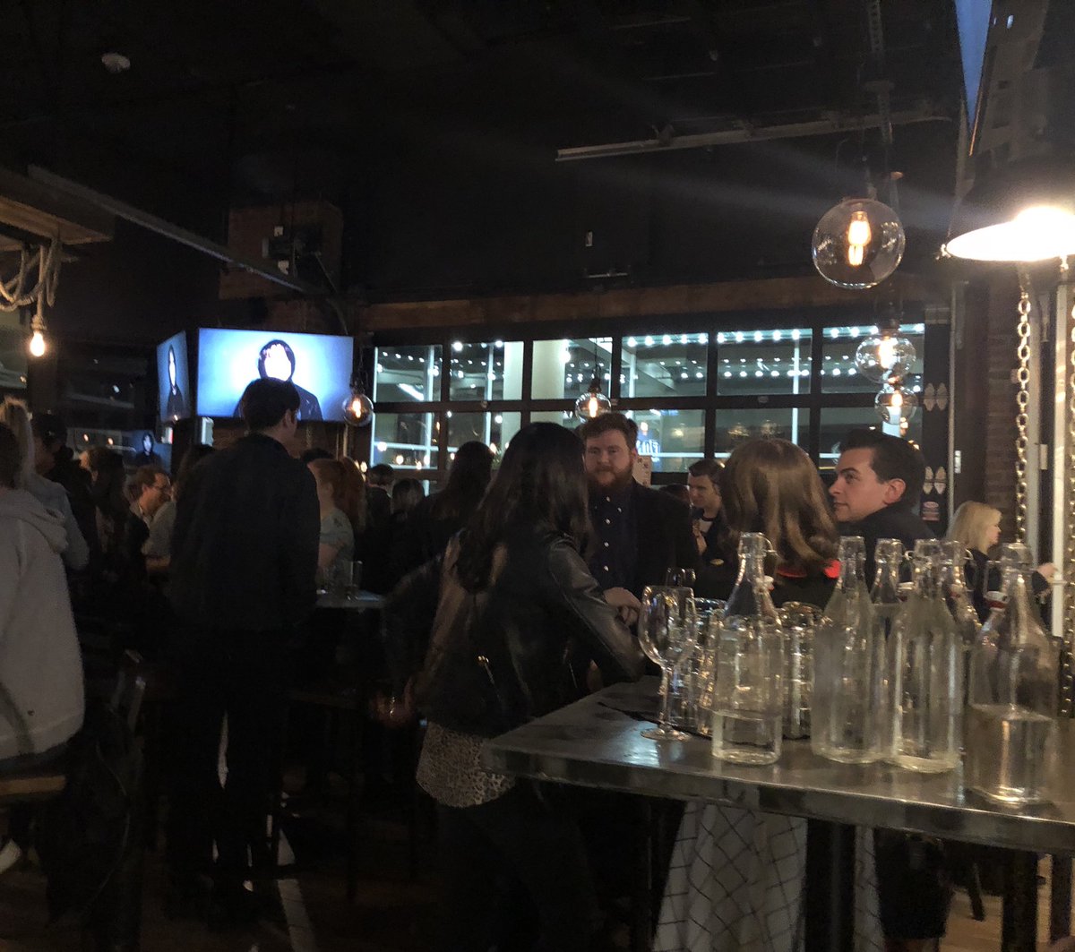 MoVernie's tweet photo. After the #FourChordsAndAGun show, time to head to #GoodmanPub for the Opening Night VIP Party.

#Sponsored

#OpeningNightParty #VIP #NotAFuckingMusical #Entertainment #thingstodo #resto #food #foodie #foodcoma #foodporn @ramones4c https://t.co/gHmXy5AcS4