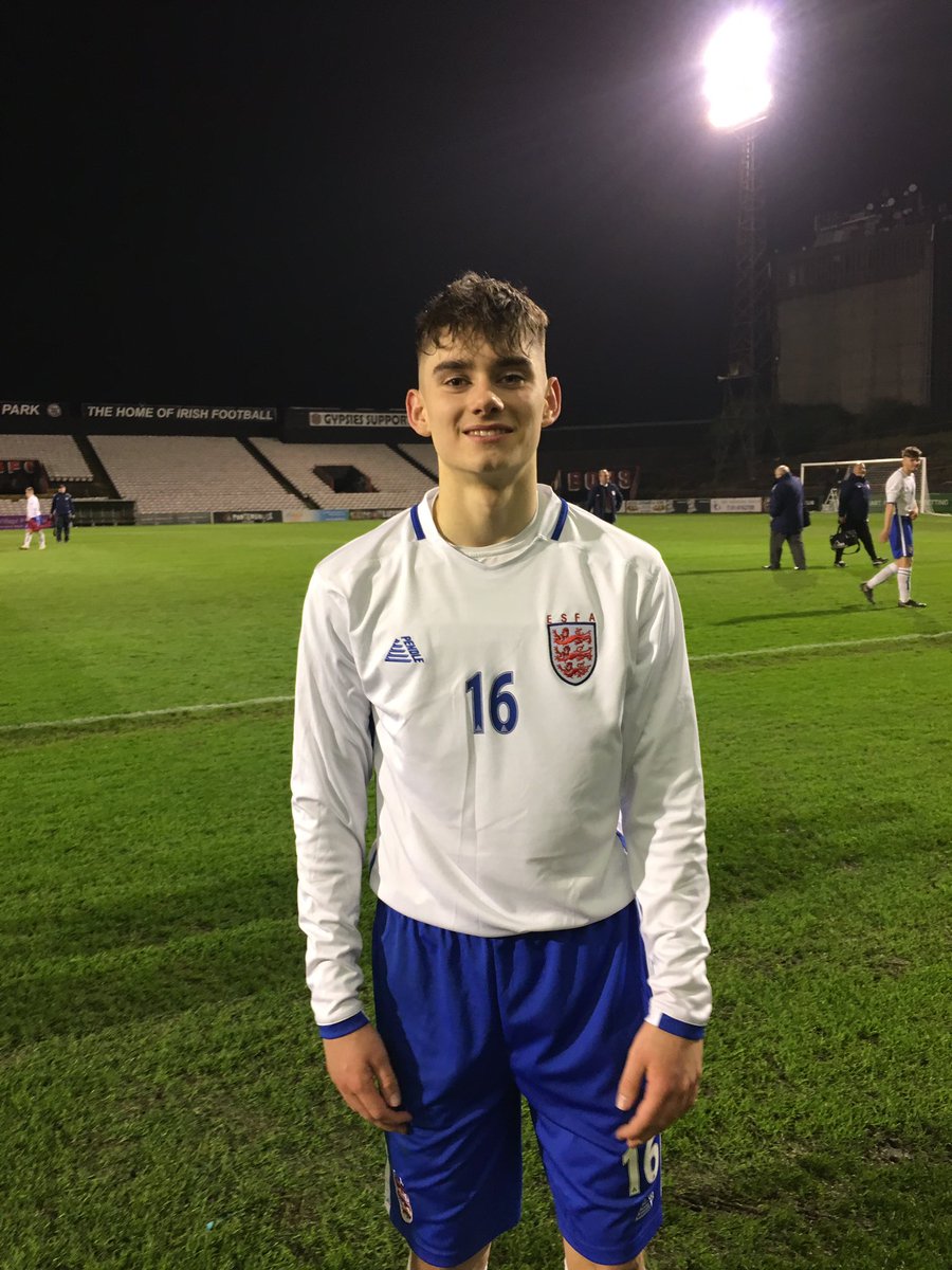 Thanks <a href="/SchoolsFootball/">English Schools' Football Association</a> for an unbelievable experience, I’m sure <a href="/James_Dickson17/">James Dickson</a> has had a great time but so have we. Met some great people and had a great time, brilliant result tonight as well. Will be looking out for all the boys in the future, good luck 👍🏻