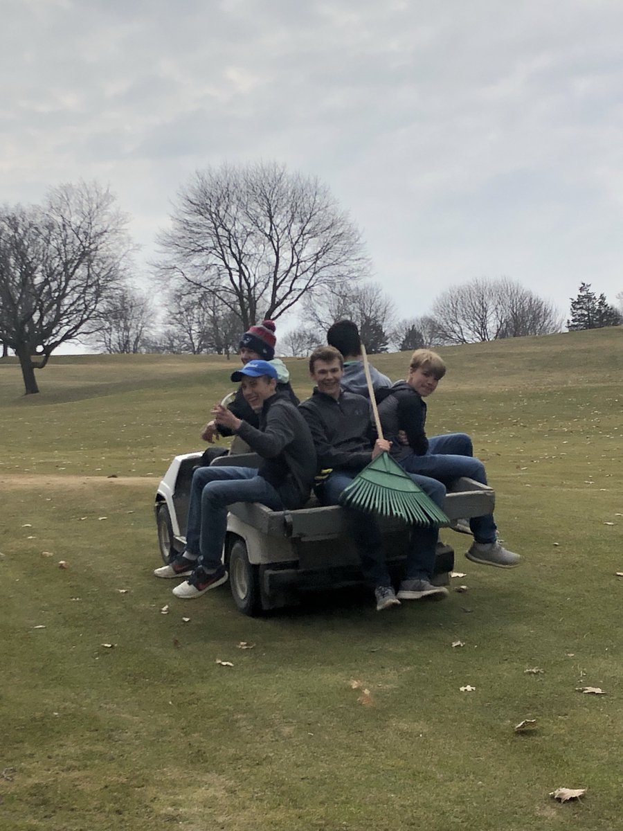 hartlandgolf's tweet photo. Course clean up Day 1 at Dunham Hills followed by a friendly match after. #earningourkeep https://t.co/iyLAMchP9u