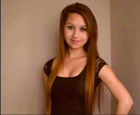 be_nice_online's tweet image. This was Amanda Todd, she was 15 years old when she took her own life because of cyberbullying.

She was a victim of cyberbullying, you don&apos;t want to be next.  

Together we can stop cyberbullying once and for all and save many lives of innocent teens. 

#SLSSENG2D #CyberSafe