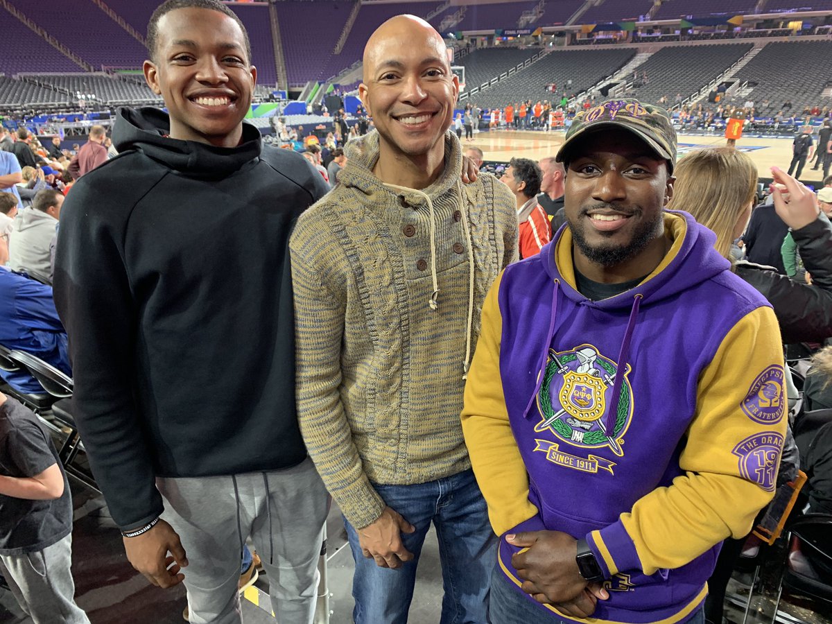 ATLRemix's tweet image. Caught up to #PhiChapter at the #FinalFour  🏀 〽️