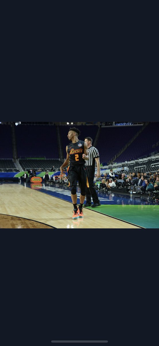 The most underrated player in the country is hooping...please take notice <a href="/TheRealMM10/">Matt Morgan</a> #collegeallstargame #reeses #Cornell