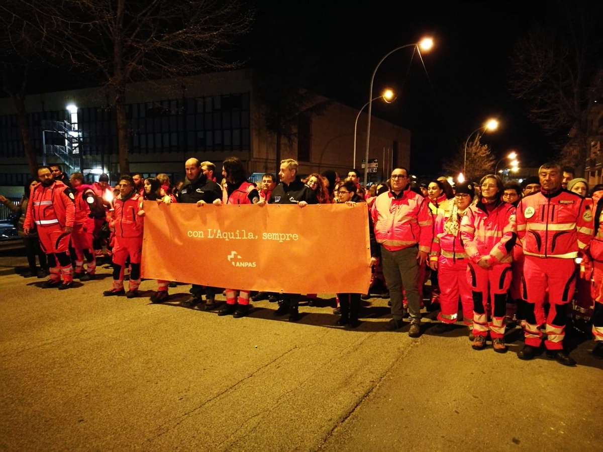 Anpasnazionale's tweet photo. 🧡
Anpas con L'Aquila, sempre. https://t.co/TcglQB3qZU