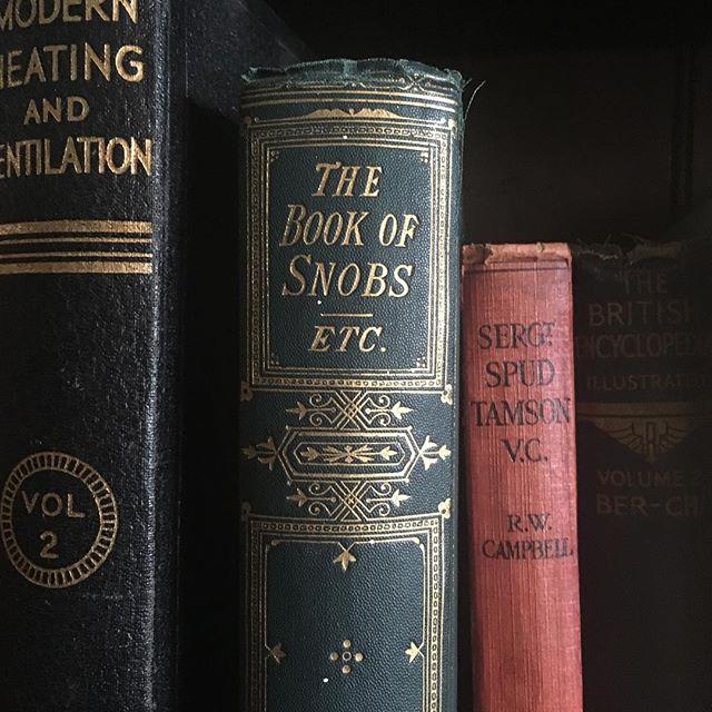 Awemous's tweet image. Spotted at @hoarcrosshallhotel this week at a client sales meeting. We've obviously memorised it! #snobs #books #shelfie