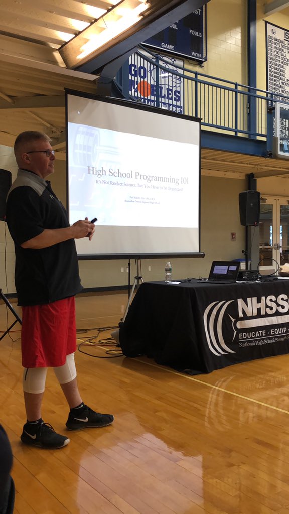 QBYCoachMartin's tweet image. Coach Kolody kicking off the @NHSSCA_MA @NHSSCA regional conference. #Strengthinlearning