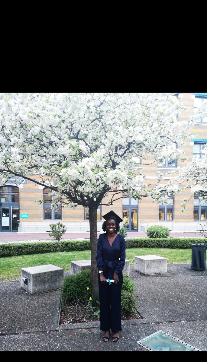 Lanzaa_Angelina's tweet photo. Officiellement diplômée
@IAE_Lyon
🎉👩🎓
.
.
#graduation #graduated #master #masterdegree #iaelyon #iae #proud #success #thankful #grateful #imadeit #university #lyon #happy #smile https://t.co/ajEXMt0YQk