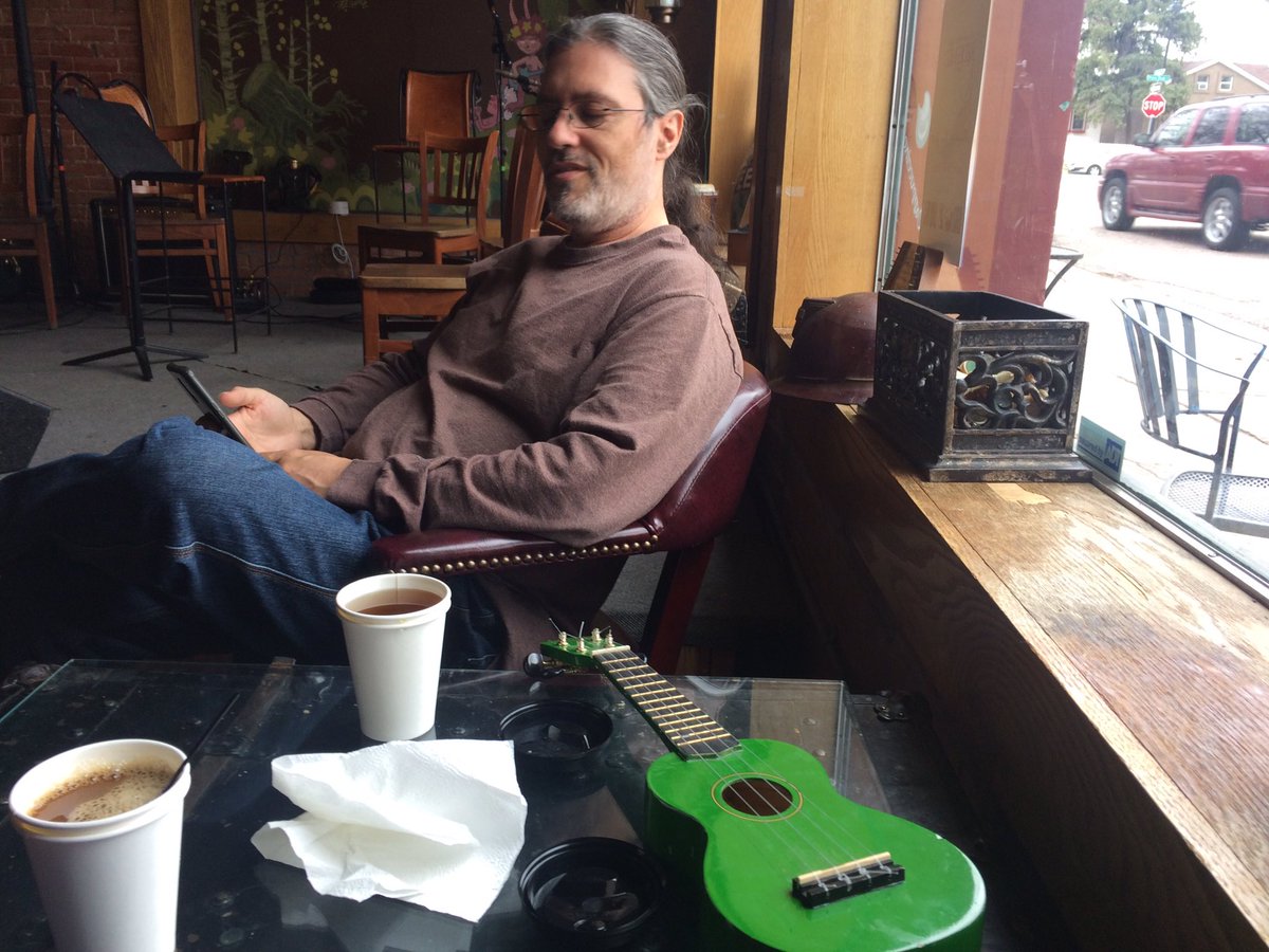 HeyMinionWare's tweet image. Hello Colorado Springs! What nice coffee shops you have! #SQLSatCOS