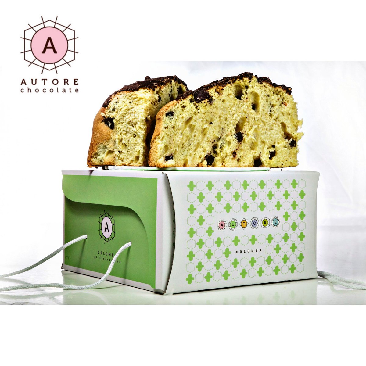 AutoreChocolate's tweet photo. Here you have our Colomba, a typical Italian pastry like the panettone, that is made with natural yeast and coated with dark chocolate 62% and croccantino. Hand made of course! #pasquadautore https://t.co/0ZuDGSxztY