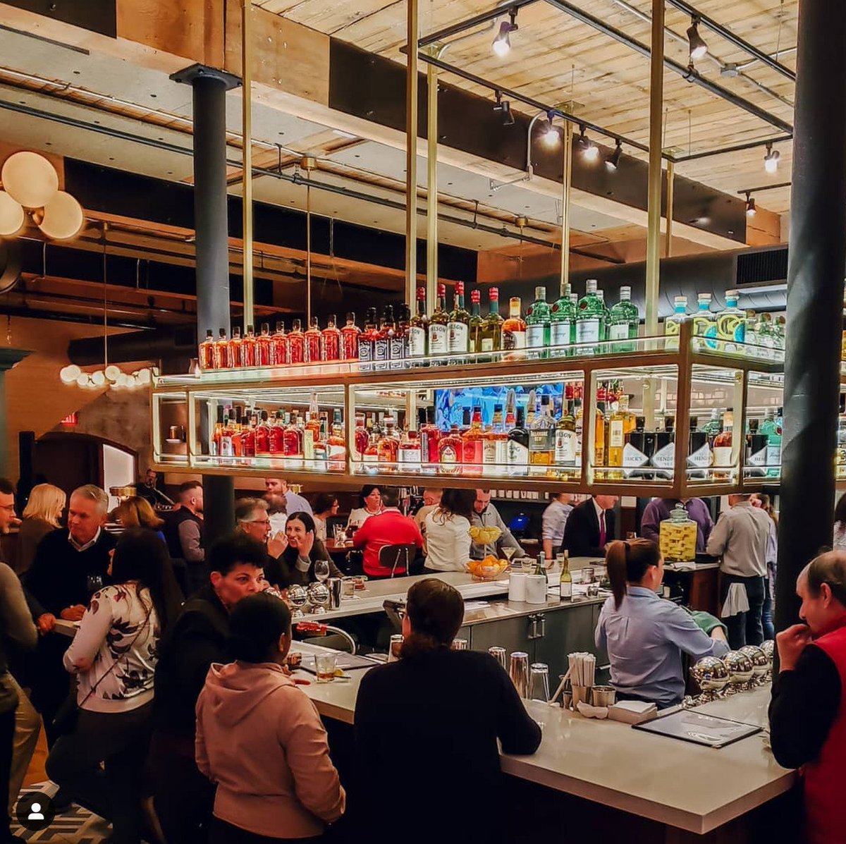 TheDishRIM's tweet photo. Lots happening in the #RhodeIsland restaurant world. Iron Works Tavern  opens to the public tonight in #WarwickRI; Newport Restaurant Week kicks  off; @Coastguardhouse Colonial Narragansett Dinner; and Greg Abate at  #PotauFeu. https://t.co/nqjrfbs8ZX #DinersUpdate  @DscvrNewport https://t.co/abG7oT1l9T
