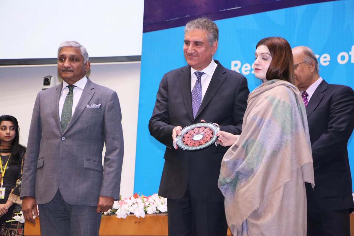 MushaalMullick's tweet photo. #Kashmir Crisis and the way forward on the launch of National Institute of Policy Studies at Nust. Pakistans Foriegn Minister Shah Mehmood Qureshi, Ambassador Riaz Khokhar,Dr Ishfaq Hussain Dean NUST, General Naveed Rector NUST also addressed the inaugural event. https://t.co/zJGn8U4EtO