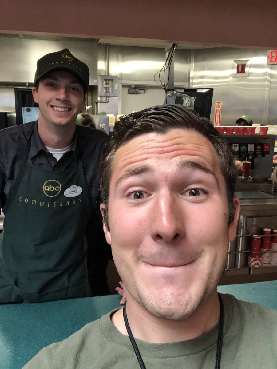 TheRealDel3's tweet photo. #CastCompliment shout out to James at ABC Commissary! I came back two days in row just to have great interaction and efficient service! Thanks for a great experience! You rock! https://t.co/grkCq0AfFI