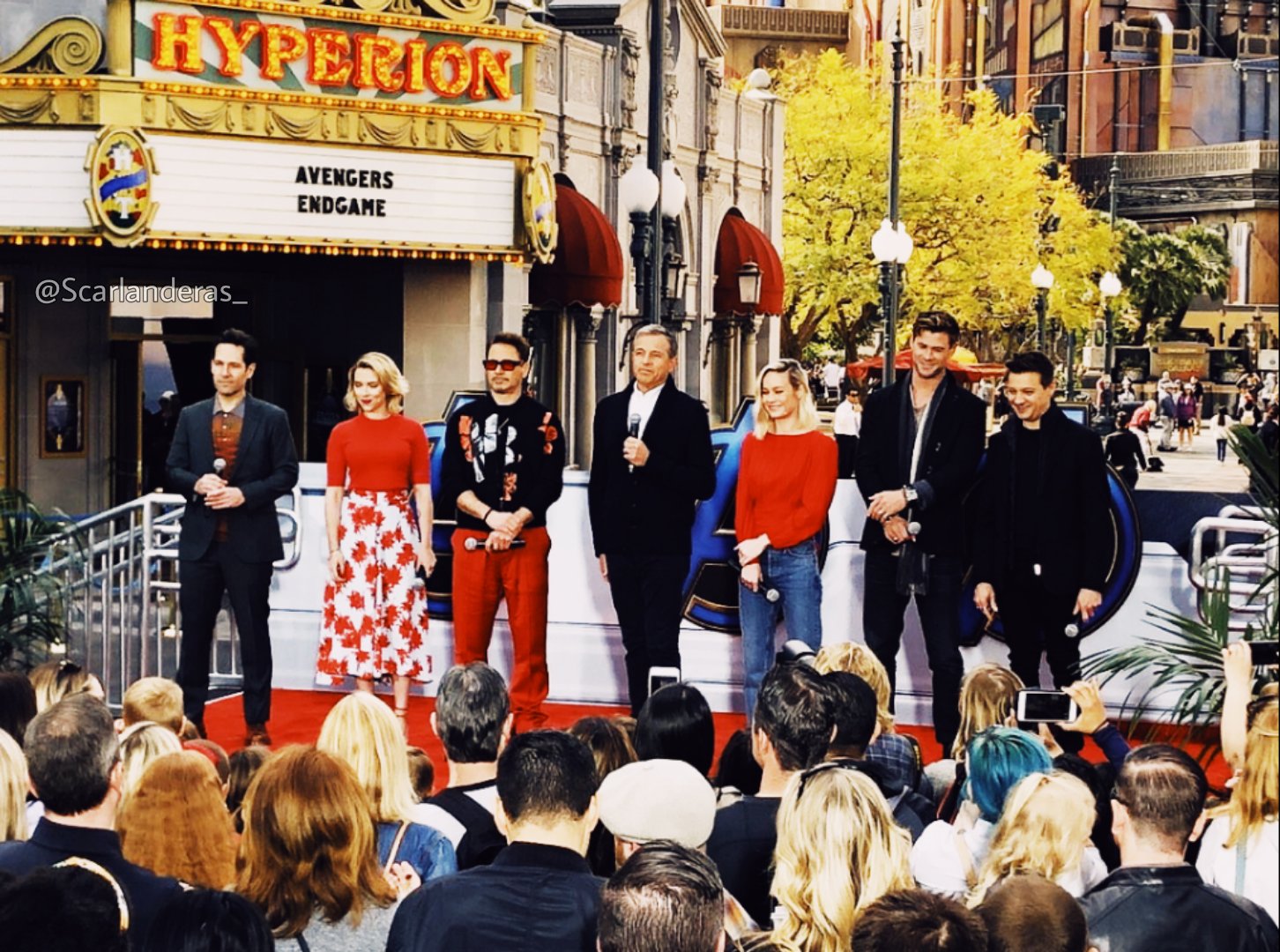 Avengers: Endgame' Cast Meets With Young Fans at Disneyland!: Photo 4268143, Avengers, Brie Larson, Chris Hemsworth, Jeremy Renner, Paul Rudd, Robert  Downey Jr, Scarlett Johansson Photos