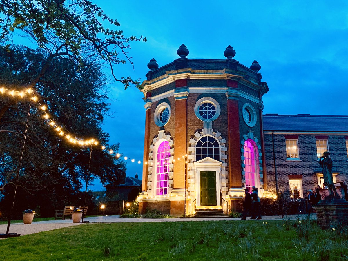 Festoon and uplights installed at <a href="/Orleanshg/">OrleansHouseGallery</a> for their late night special making the venue look rather gorgeous! 💖 #festoon #festoonlights #uplights #orleanshouse #orleanshousegallery <a href="/LBRUT/">Richmond Council</a> <a href="/freelovegroup/">Freelove Group</a> #festoonhire #festoonrentals #freelovegroup