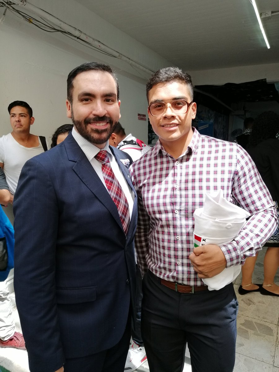 JosafatMoraSan1's tweet photo. Con gran éxito inauguramos nuestra 9na edición de la #FeriadelEmpleo para nuestra #ComunidadCescijuc en la #CDMX @DrTeoBenitez @DrGarciaram @licjorgeglz @rebe5junio2016 @SEGOB_mx @GobCDMX @TrabajoCDMX @PGJDF_CDMX @PoliciaFedMx https://t.co/eE4BkAXFBX